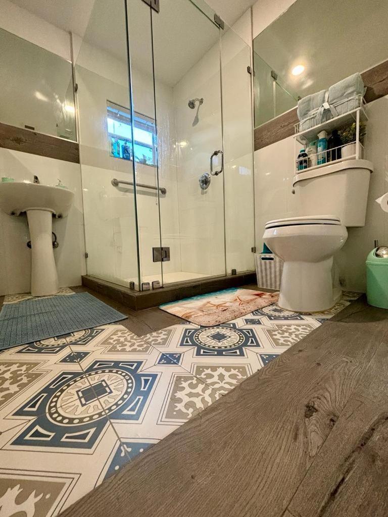 Nice Queen Bedroom - Best Location In Miami - Luggage Storage Service, Parking And Laundry Dış mekan fotoğraf